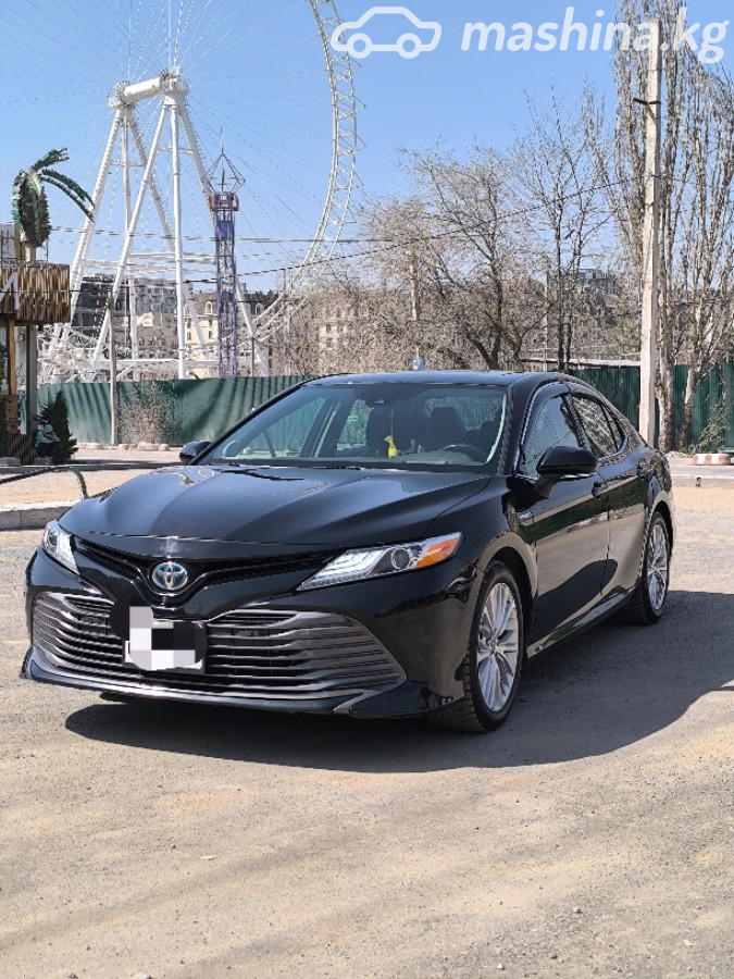 Toyota Camry VIII (XV70)