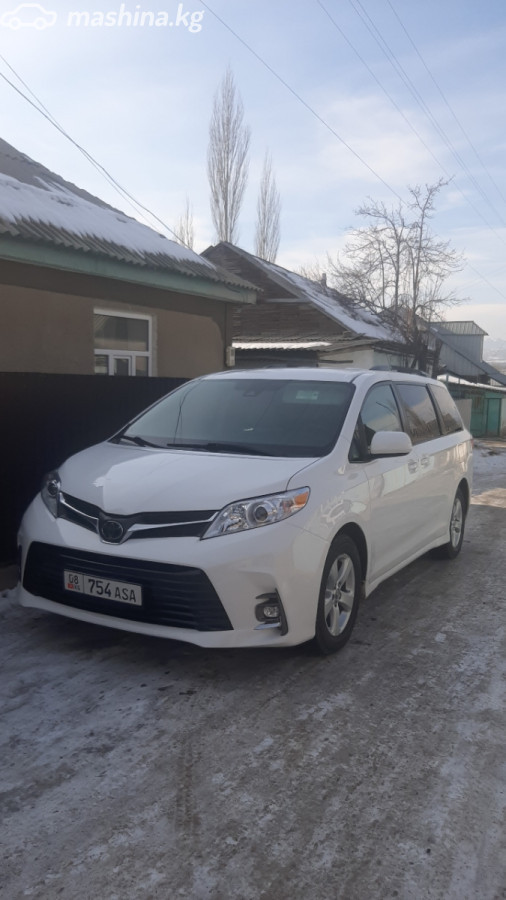 Toyota Sienna III Рестайлинг 2