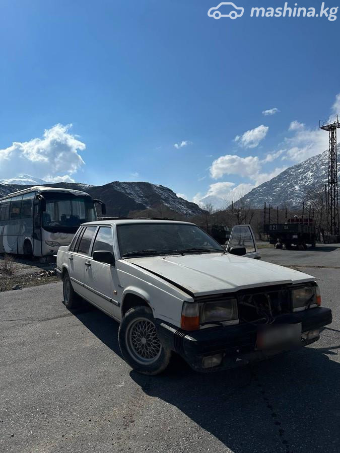Volvo 740