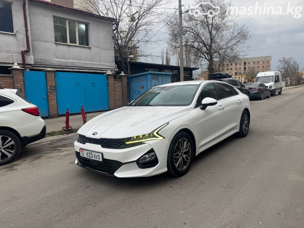 Kia K5 III