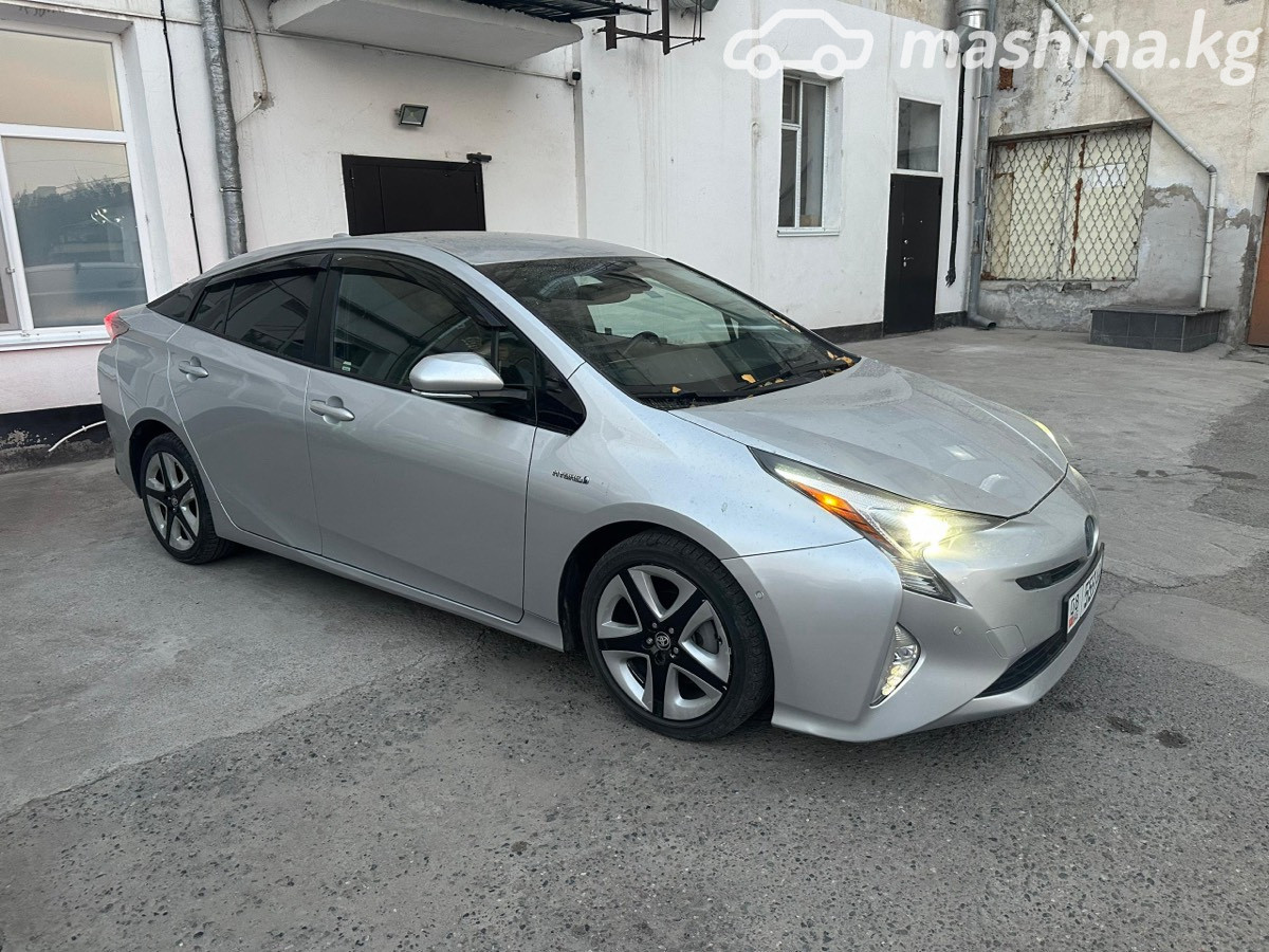 Toyota Prius IV (XW50)