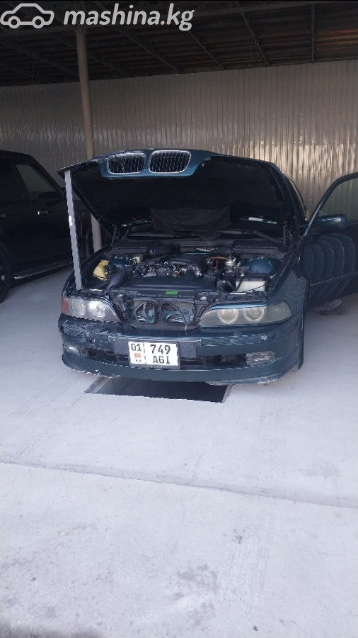 BMW 5 серии IV (E39)