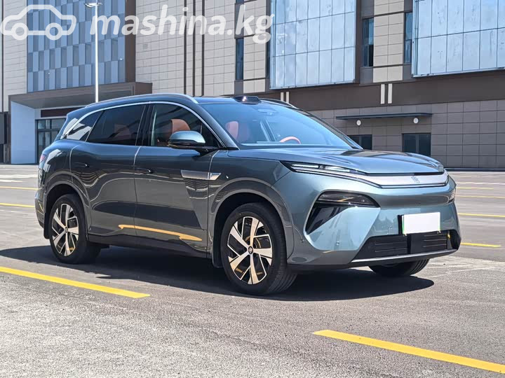 BYD Tang L