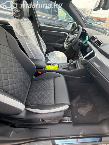 Audi Q3 II (F3) 40 TFSI 2.0 AT 4WD — фото 3
