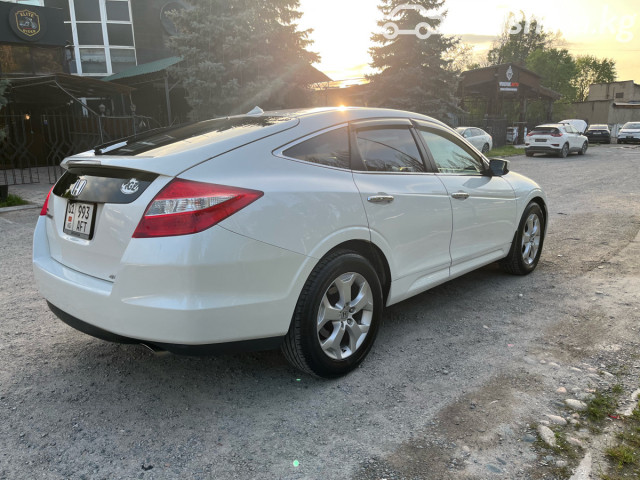 Honda Crosstour I 3.5 AT 4WD — фото 4