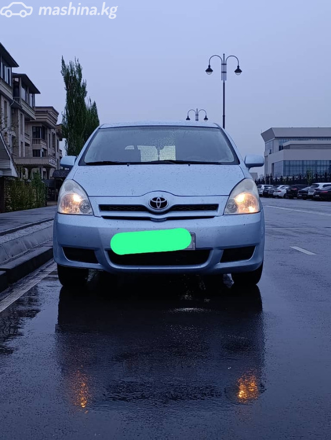 Toyota Corolla Verso I Рестайлинг