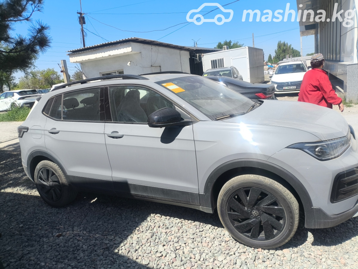 Volkswagen Tharu XR