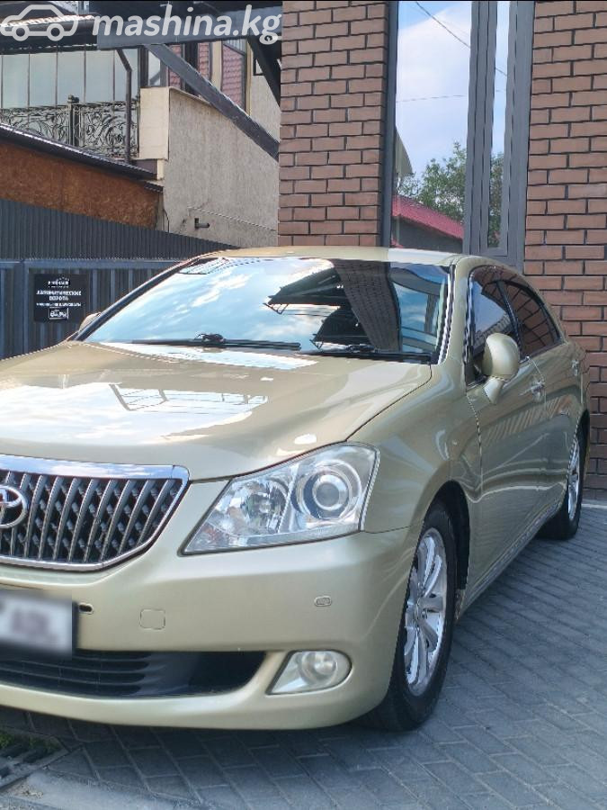 Toyota Crown Majesta V (S200)