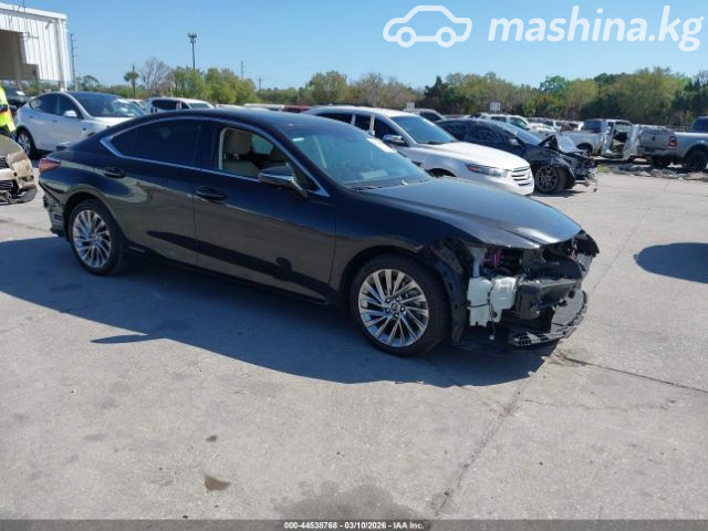 Lexus ES VII