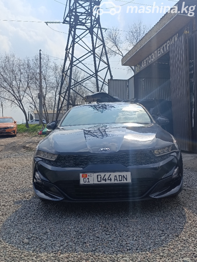 Kia K5 III
