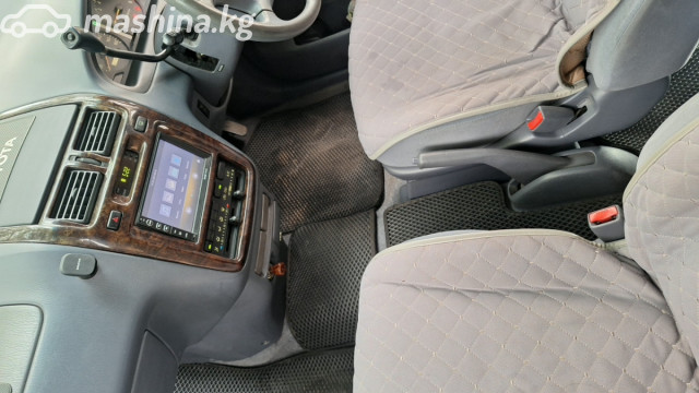 Toyota Ipsum I (M10) 2.0 AT — фото 6
