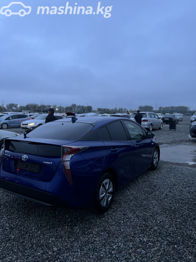 Toyota Prius IV (XW50)