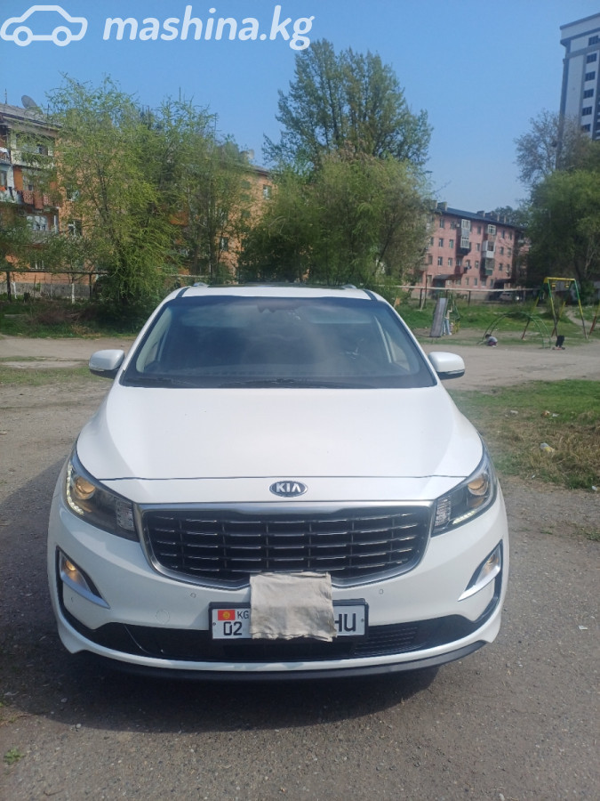 Kia Carnival III