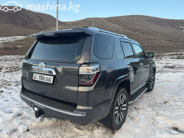 Toyota 4Runner V Рестайлинг 4.0 AT 4WD — фото 4
