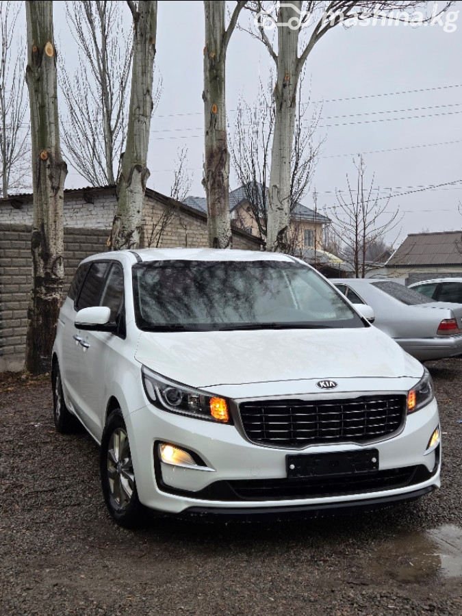 Kia Carnival III