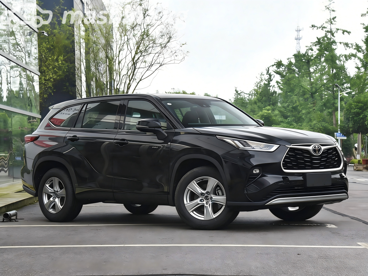 Toyota Highlander IV (U70)