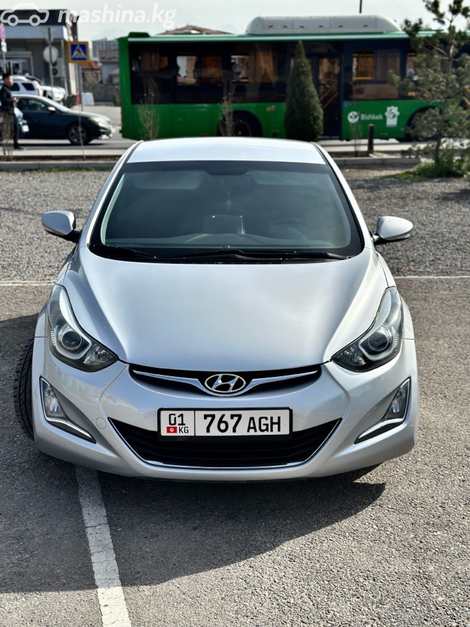 Hyundai Avante V