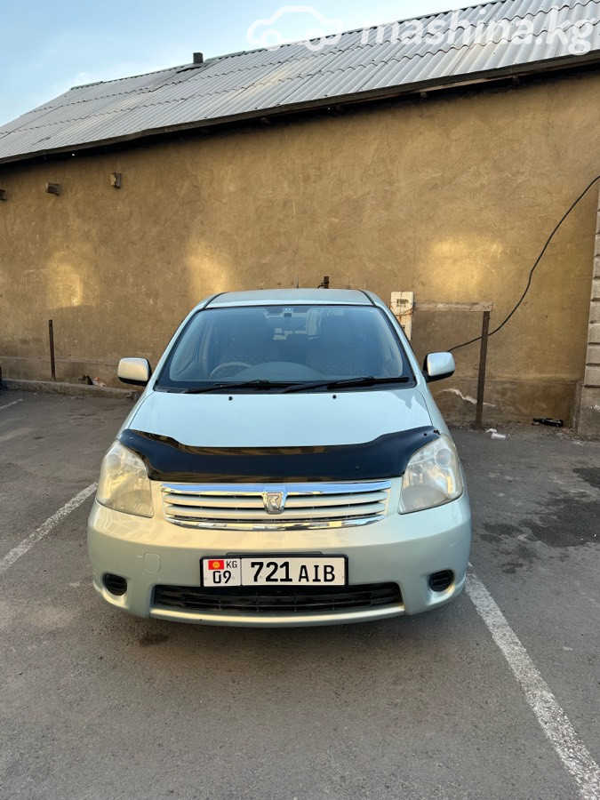 Toyota Raum II