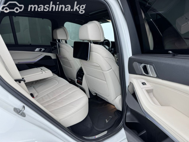 BMW X5 IV (G05/G18) 50i 4.4 AT 4WD — фото 10