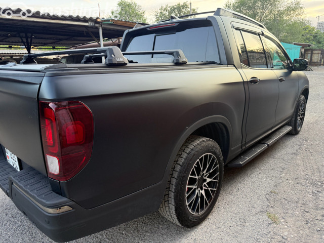 Honda Ridgeline II 3.5 AT 4WD — фото 4