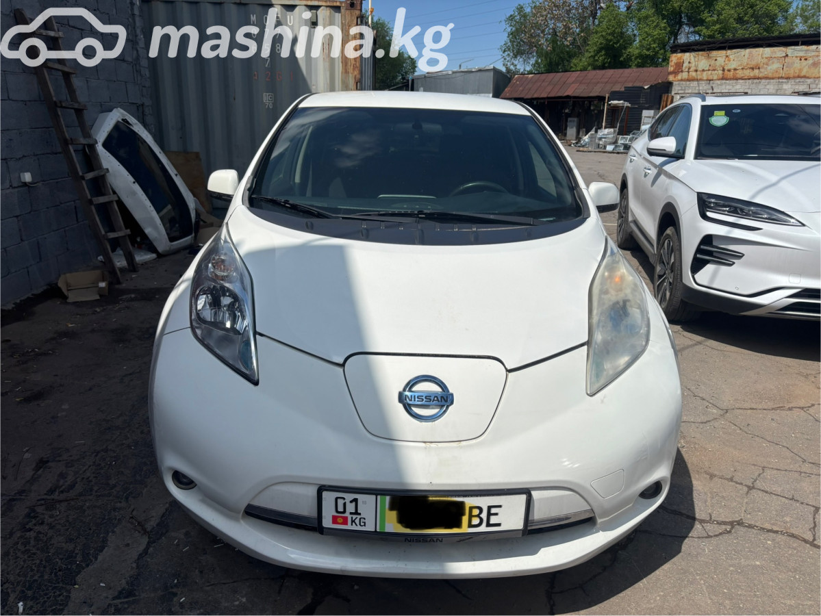 Nissan Leaf I (ZE0/AZE0)
