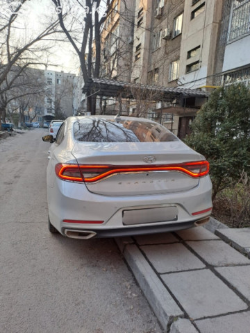 Hyundai Grandeur VI 3.0 AT — фото 3