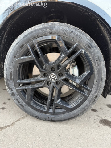Volkswagen Tiguan III (China Market) 2.0 AMT 4WD — фото 8