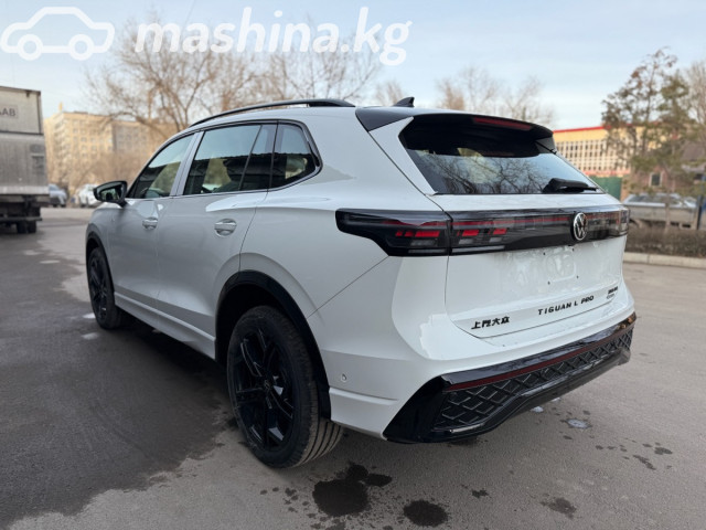 Volkswagen Tiguan III (China Market) 2.0 AMT 4WD — фото 6