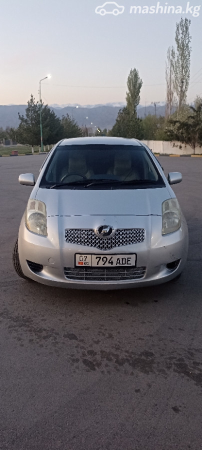 Toyota Vitz II (XP90)