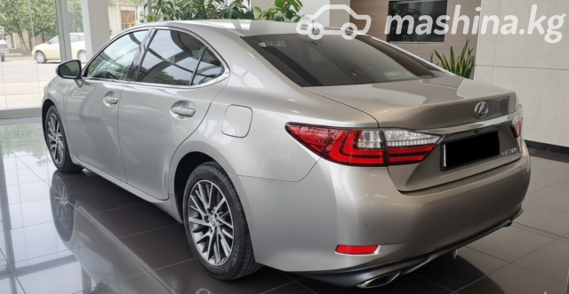 Lexus ES VI Рестайлинг — фото 4