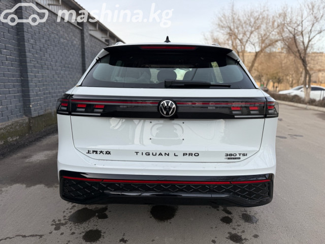Volkswagen Tiguan III (China Market) 2.0 AMT 4WD — фото 5