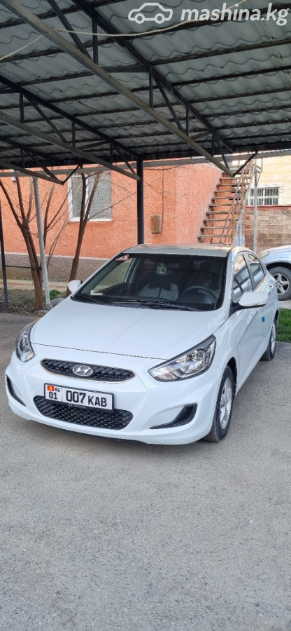 Hyundai Accent IV