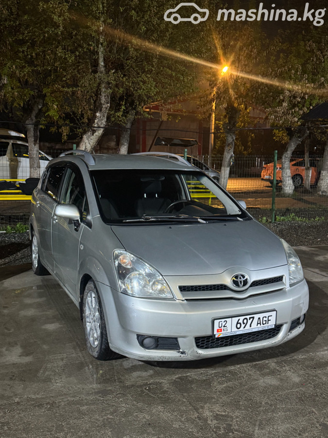 Toyota Corolla Verso I Рестайлинг