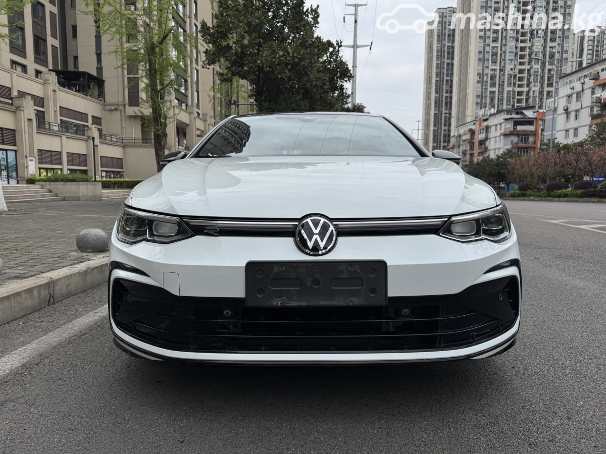 Volkswagen Golf VIII