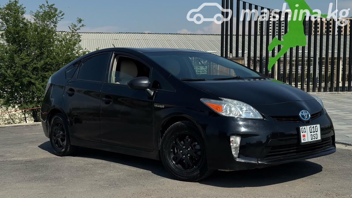 Toyota Prius III Рестайлинг (XW30)