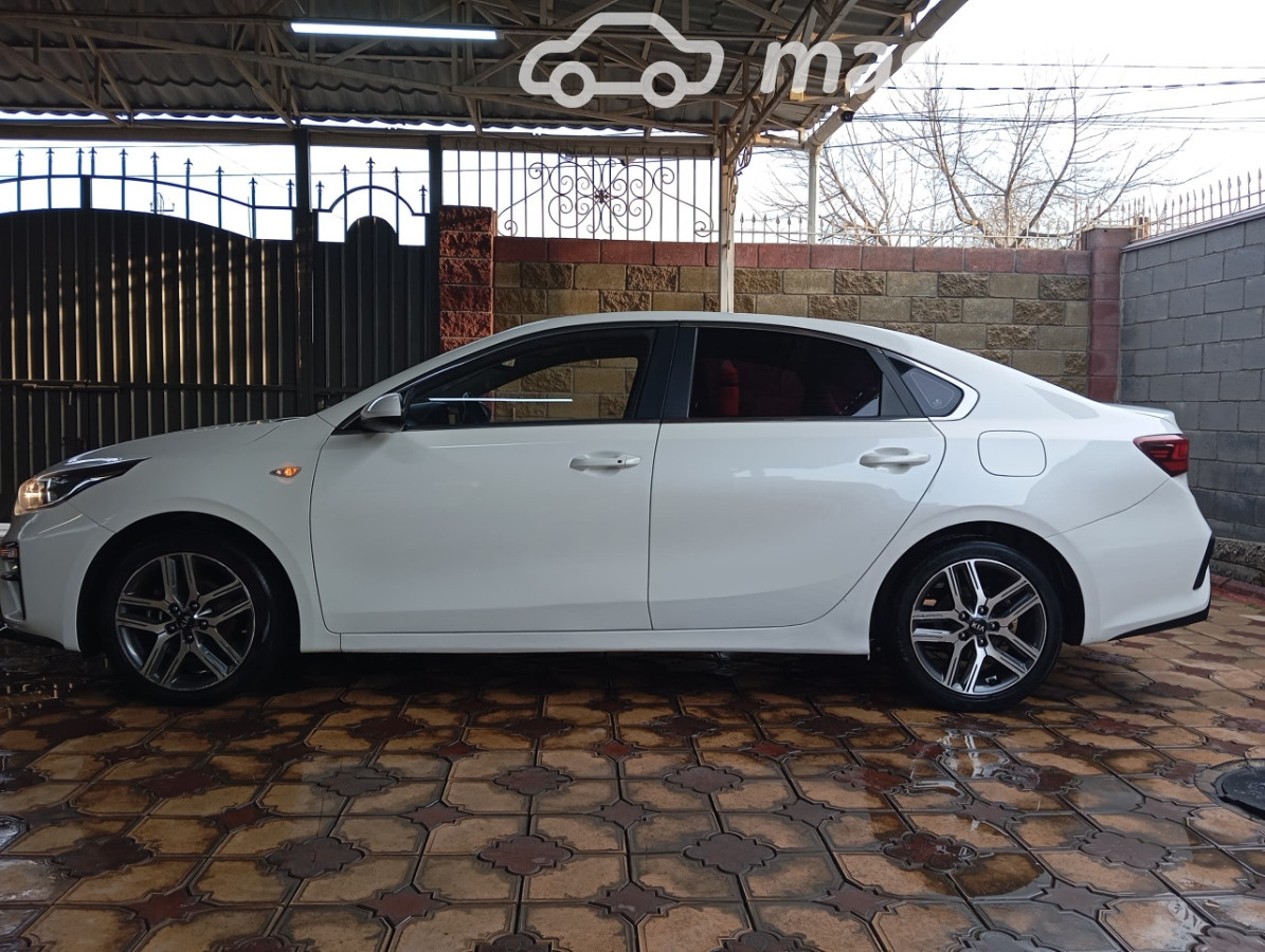 Kia K3 II