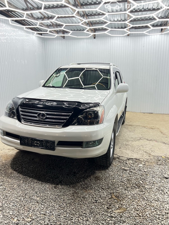 Lexus GX I