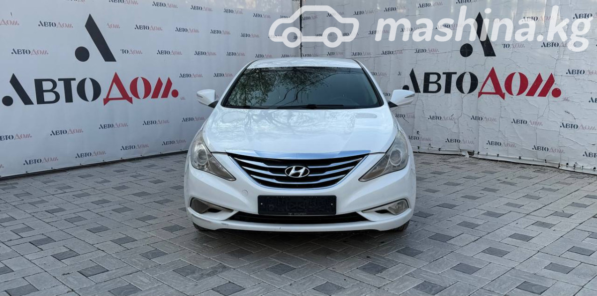 Hyundai Sonata VI (YF)