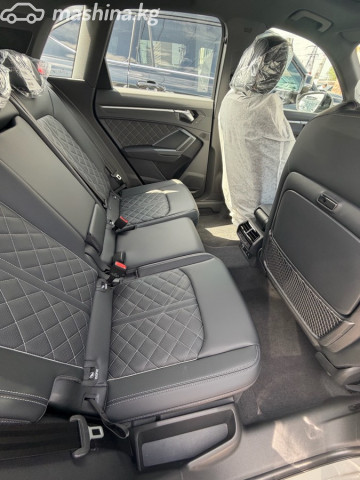 Audi Q3 II (F3) 40 TFSI 2.0 AT 4WD — фото 6