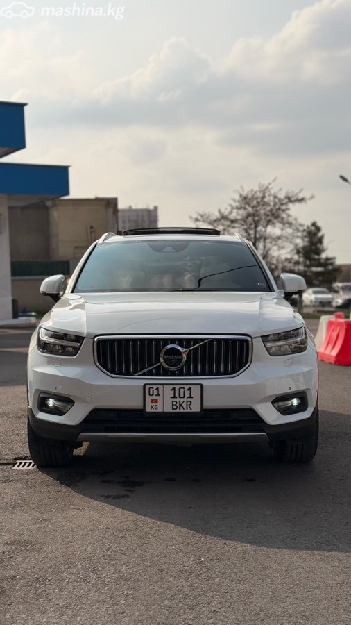 Volvo XC40 I