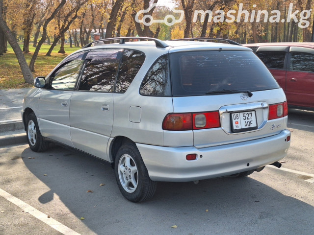 Toyota Ipsum I (M10) 2.0 AT — фото 3