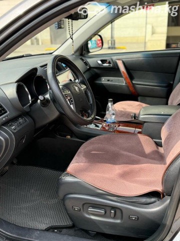 Toyota Highlander II (U40) Рестайлинг 3.5 AT 4WD — фото 6