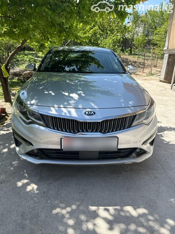 Kia K5 III