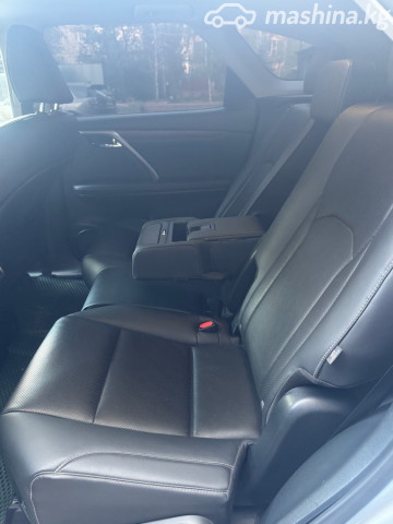 Lexus RX IV Рестайлинг 350L 3.5 AT — фото 7