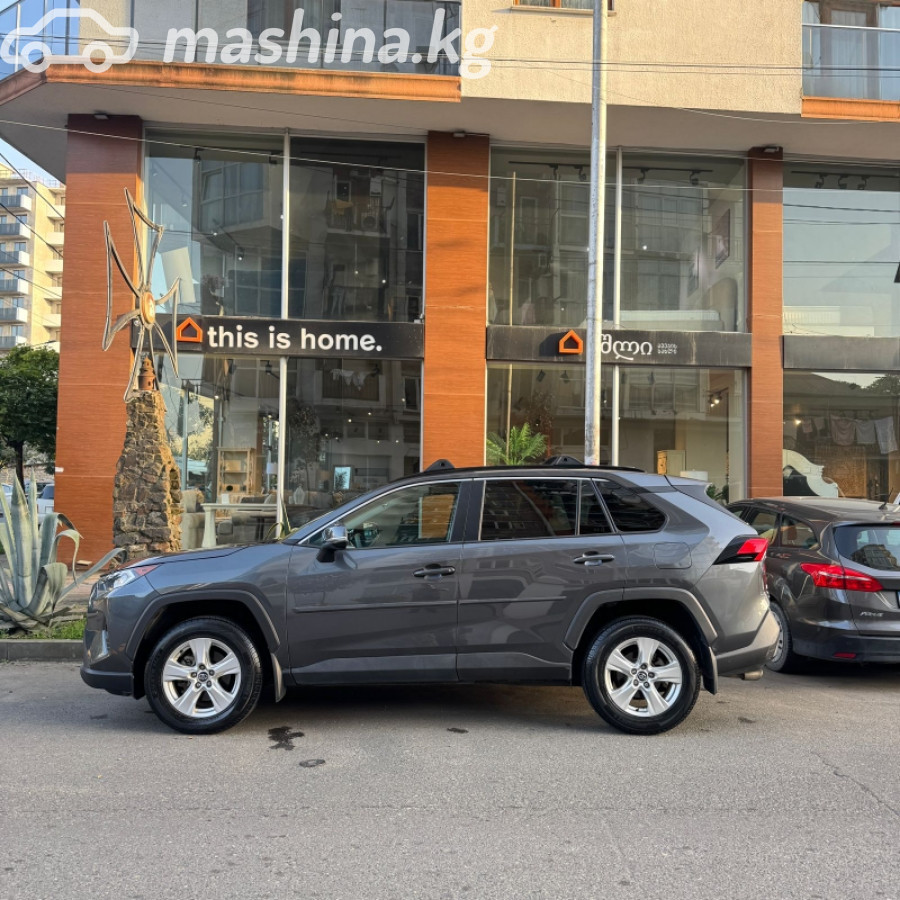 Toyota RAV4 V (XA50)