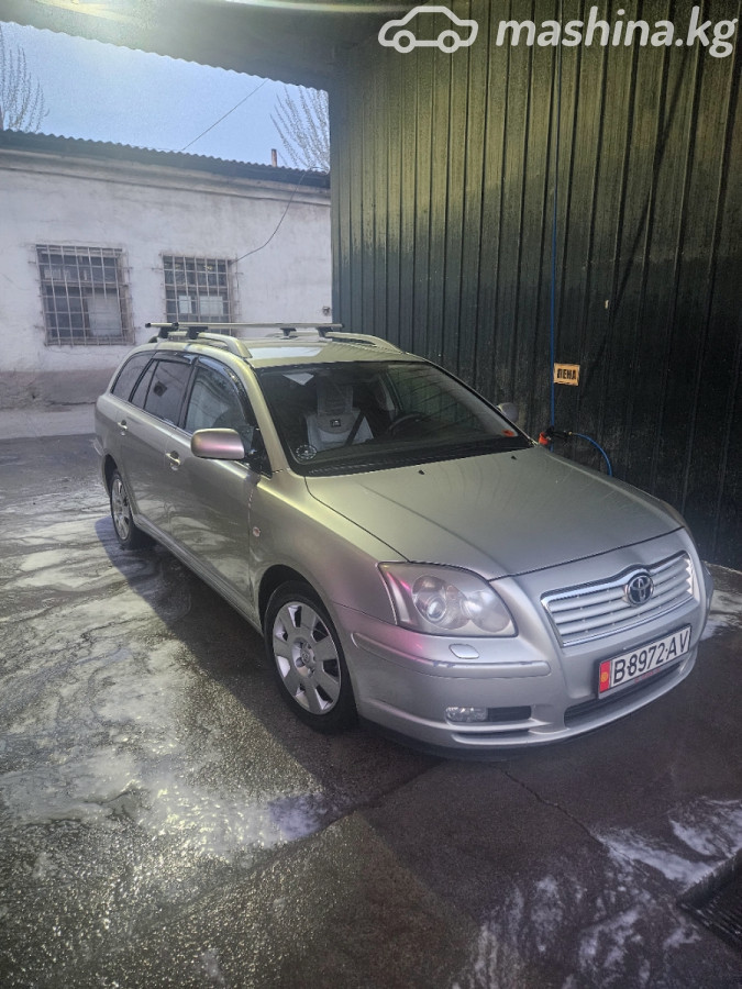 Toyota Avensis II
