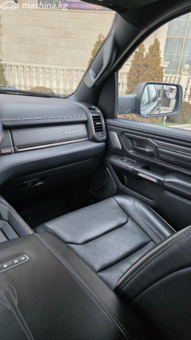 RAM 1500 V Quad Cab 5.7 AT 4WD — фото 5