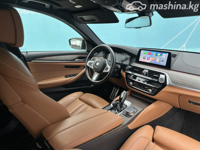 BMW 5 серии VII (G30/G31) M550i xDrive 4.4 AT 4WD — фото 9