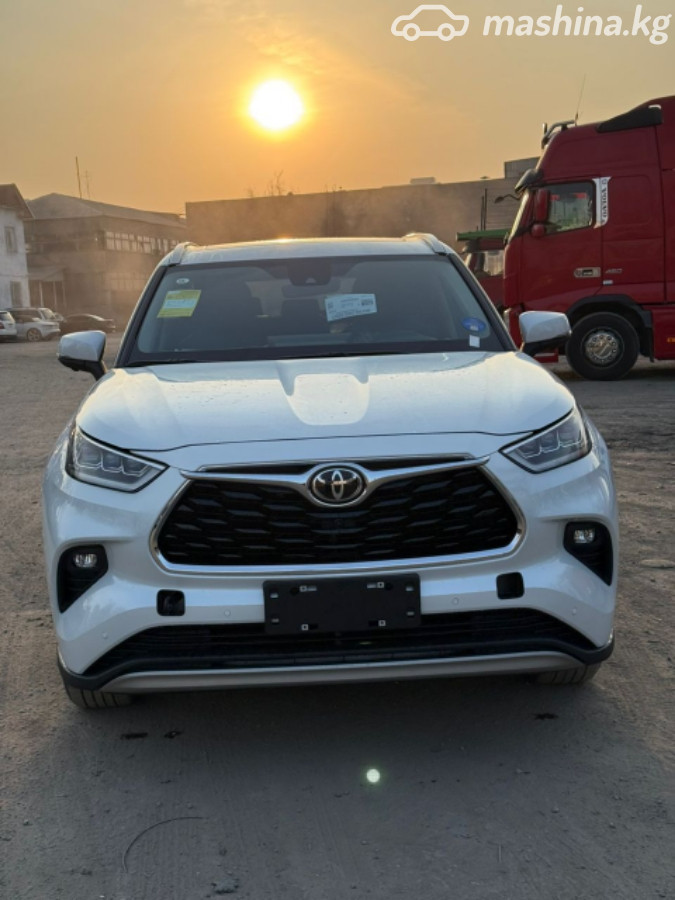 Toyota Highlander IV (U70)