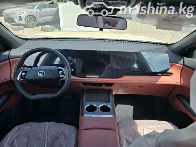 Changan CS75 Plus IV 1.5 AT — фото 4